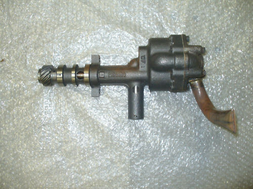 Allis-Chalmers Oil Pump Assembly P/N 216080C