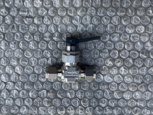 SWAGELOK VALVE GLOBE P/N SS-1GS4