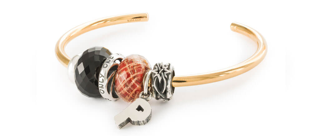 Trollbeads Gold Bangle with Black Onyx Stone