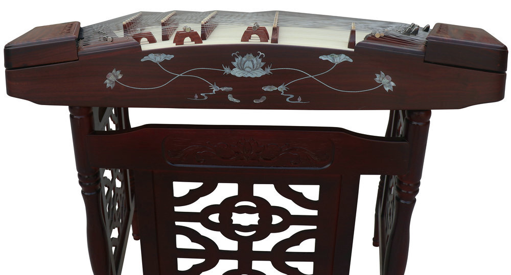 Buy Concert Grade Rosy Sandalwood Plain Surface Yangqin Instrument Chinese Hammered Dulcimer 402 Type Upside Sound Output with Accessories 402 上发音扬琴