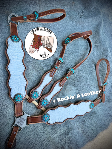 In Stock - Essential Tack Set - White Gator