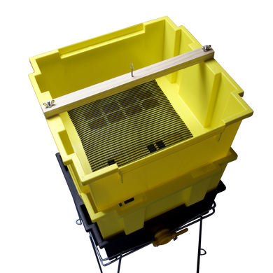 Uncapping Unit 3-Tub with Honey Gate and  Stand