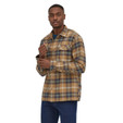 Patagonia L/S Organic Cotton Midweight Fjord Flannel - Men's - on model
