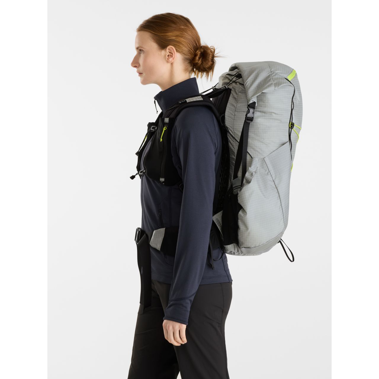  Arc'teryx Aerios 45 Backpack Women's, Versatile Pack for  Overnight and Multi-Day Trips, Pixel/Sprint, Regular