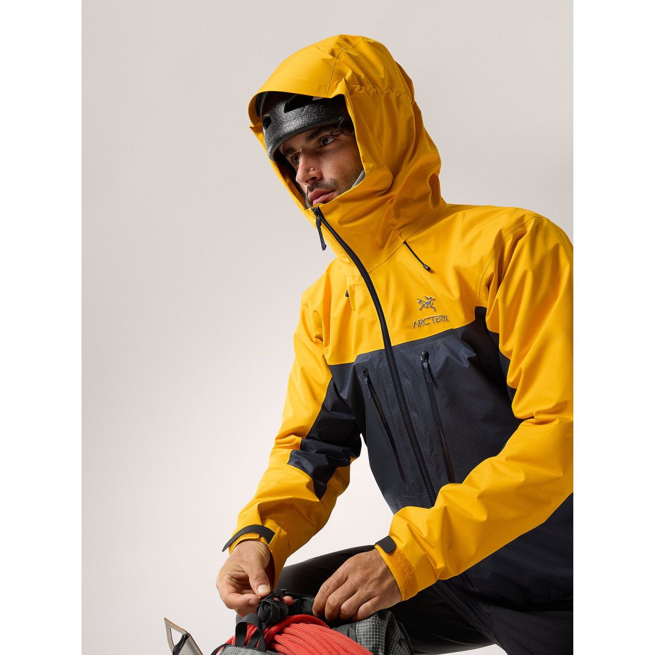 Arc'teryx Alpha Jacket - Men's | Hardshell Waterproof Jacket