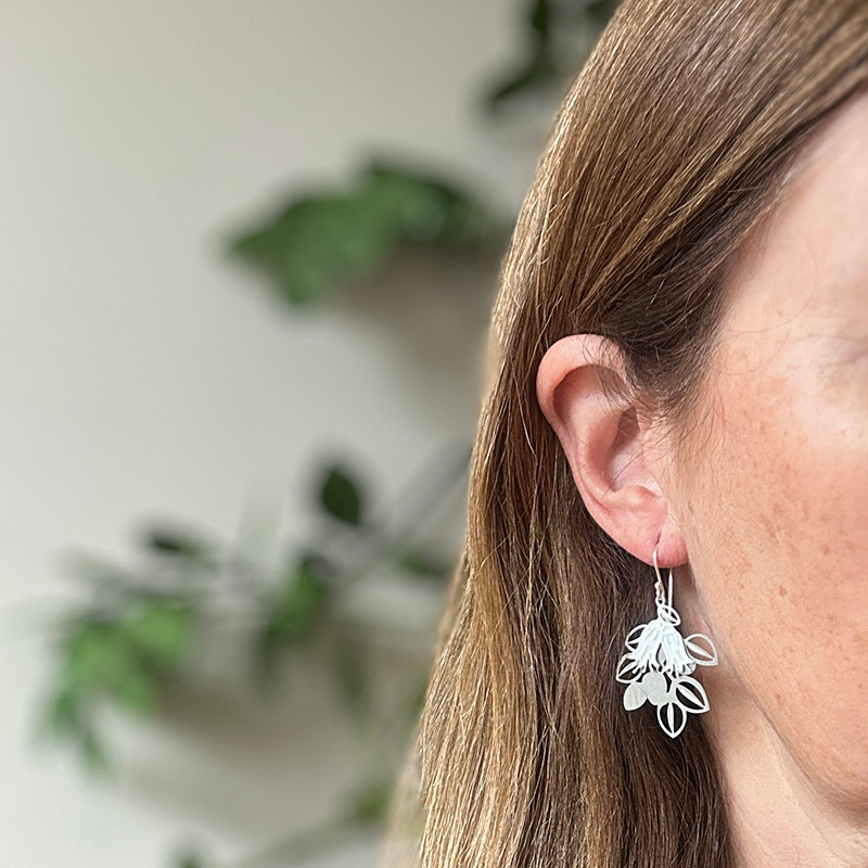Correa Wildflower large earrings  - Steel & white