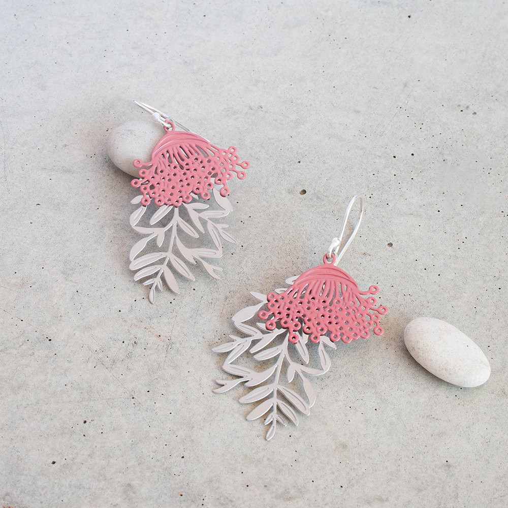Eucalypt blossum earrings - Steel & Guava
