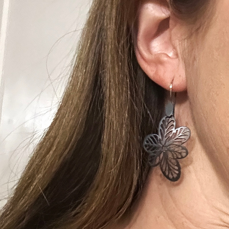 Oxidised sterling silver Ovalifolia flower earrings