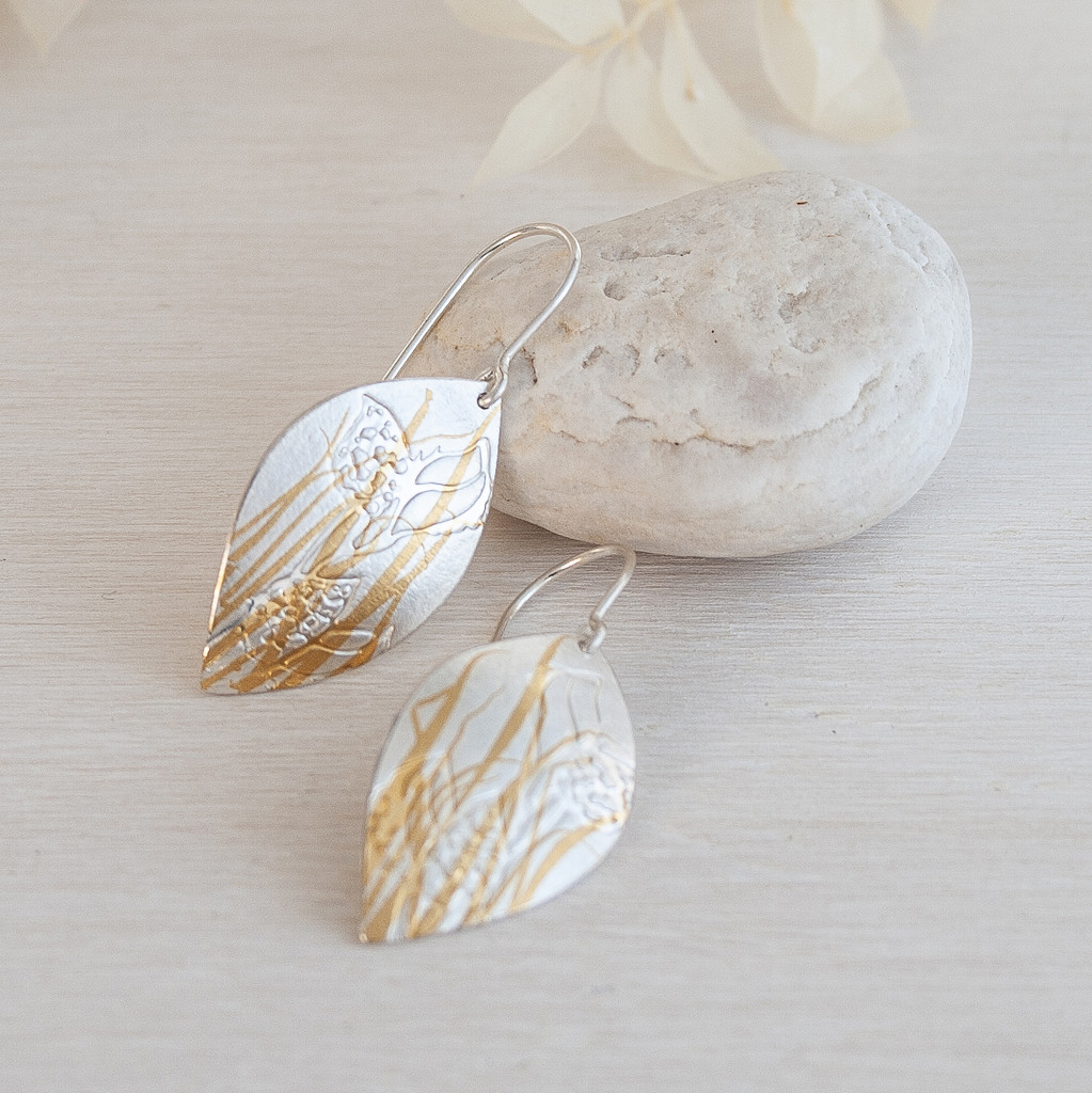 Hakea earrings - small