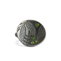 Leaf imprint tsavorite garnet disc  ring 