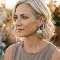 Eucalypt blossum earrings - Steel & White