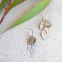 Pincushion Hakea earrings - Steel & Gold