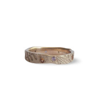 9ct gold foliage ring with yellow and pink sapphires
