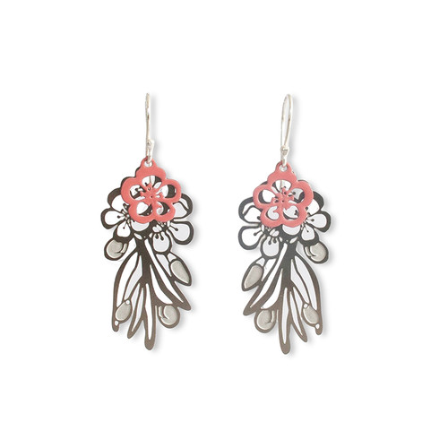 Wax flower earrings - Steel & Guava
