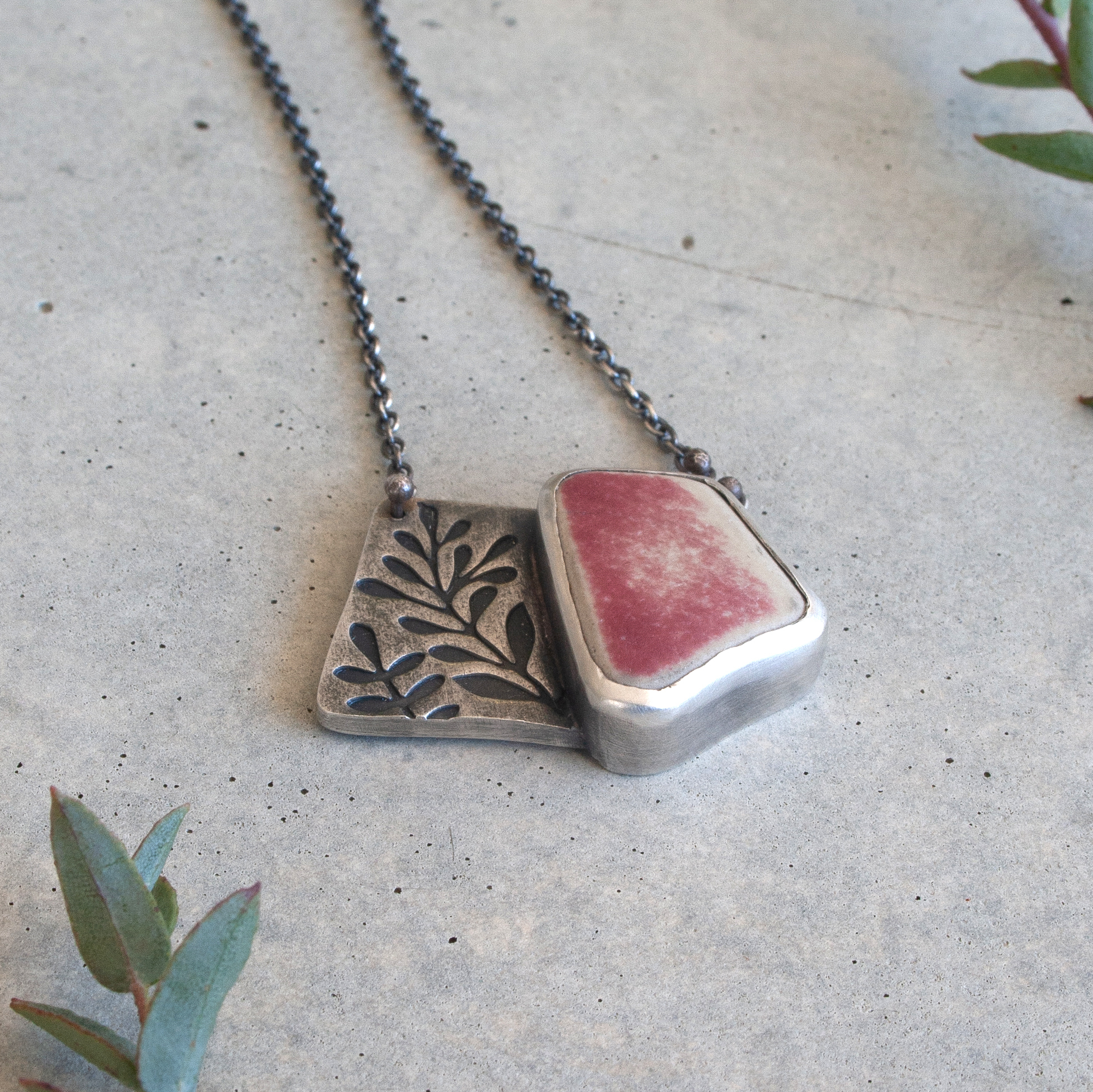 relic-foliage-necklace.jpg