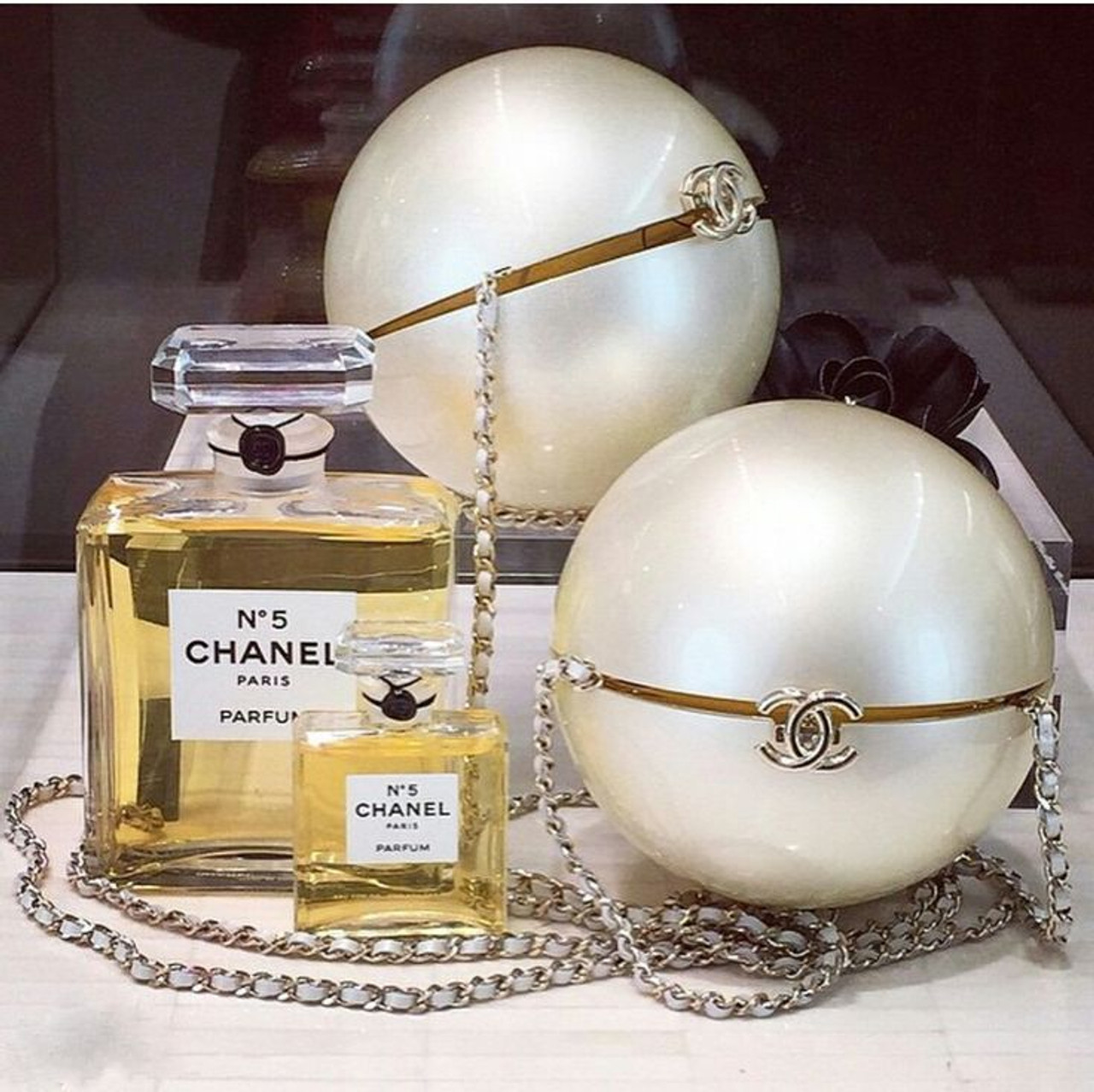 CHANEL NO.5 WOMEN TYPE