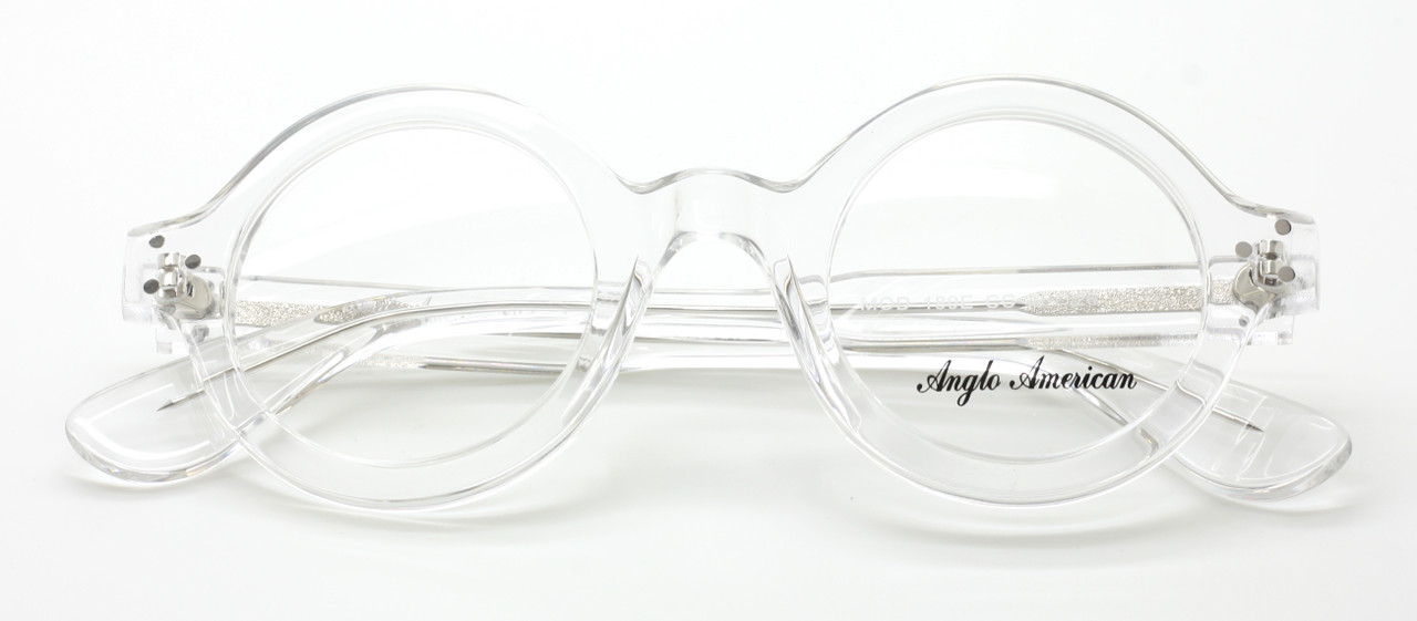 Suitable for prescription or sunglasses lenses.