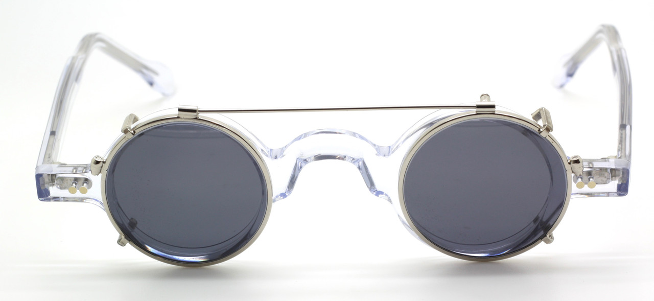 Flaunt the Future: Top Eyewear Trends for 2023 | Mr. Woodini