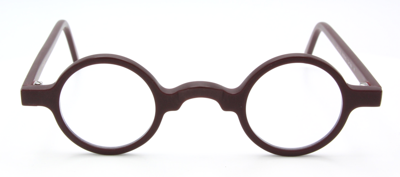 Round eyewear hand made in Germany by Schnuchel at www.theoldglassesshop.co.uk