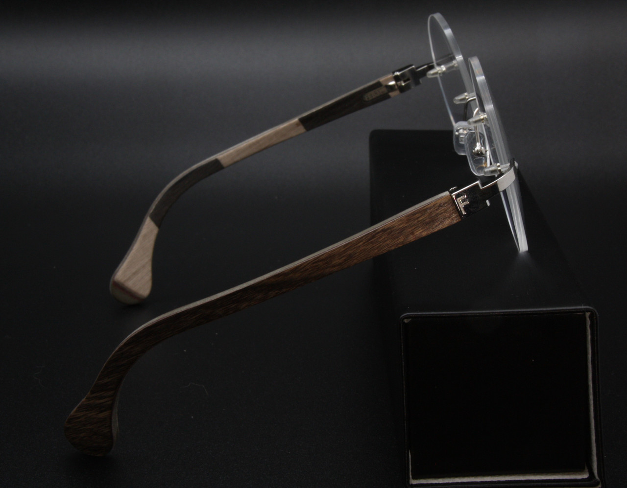 La Dolce Vita : Rimless Silver True Round Eyewear Hand Made To Order In Italy by FEB31st Model SIMONA