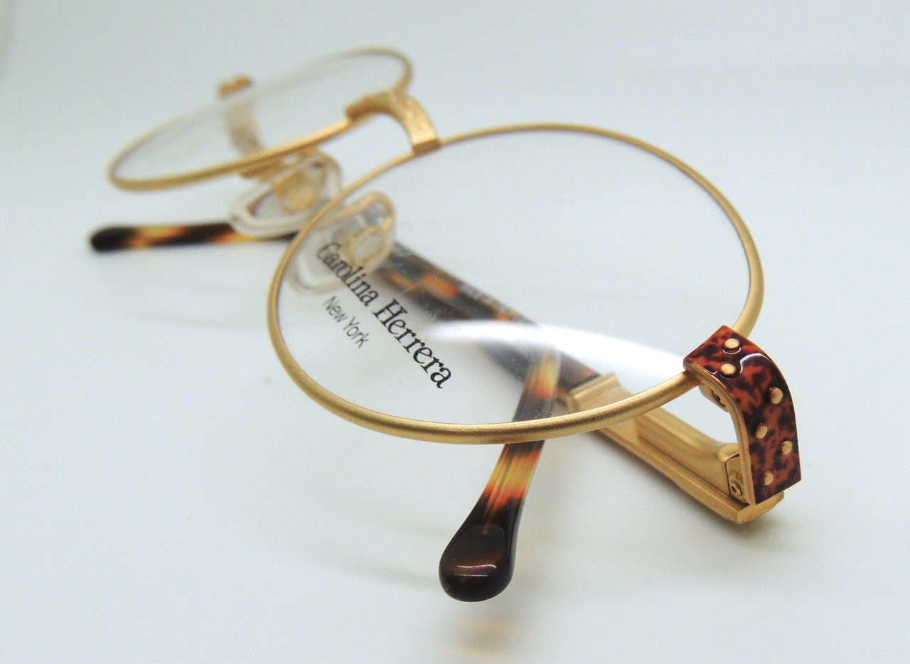 LAST PAIR - CAROLINA HERRERA CH 703 Designer spectacle frames