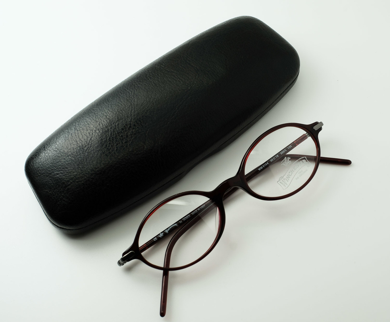 Vintage Winchester Glasses in Burgundy Acrylic Oval style
