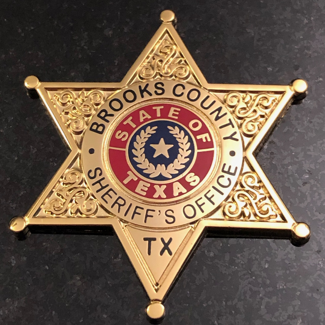 BROOKS CTY SHERIFF PAPERWEIGHT