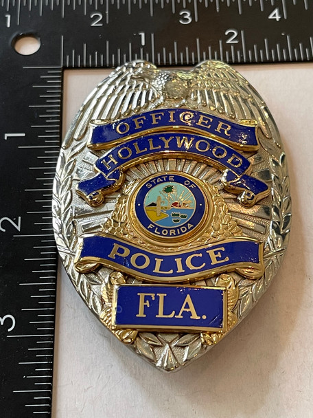 HOLLYWOOD POLICE FL TWO TONE OFFICER BADGE