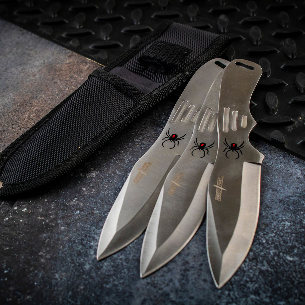 Triple Spider Throwing Knife Set | Outdoors Warehouse