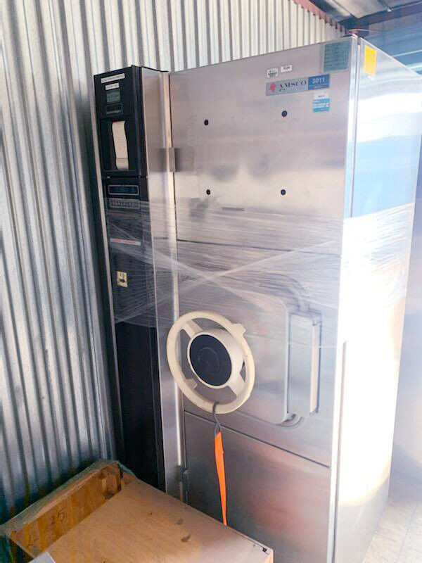 Steris Amsco 3011 Gravity Steam Sterilizer/Autoclave SPW Industrial
