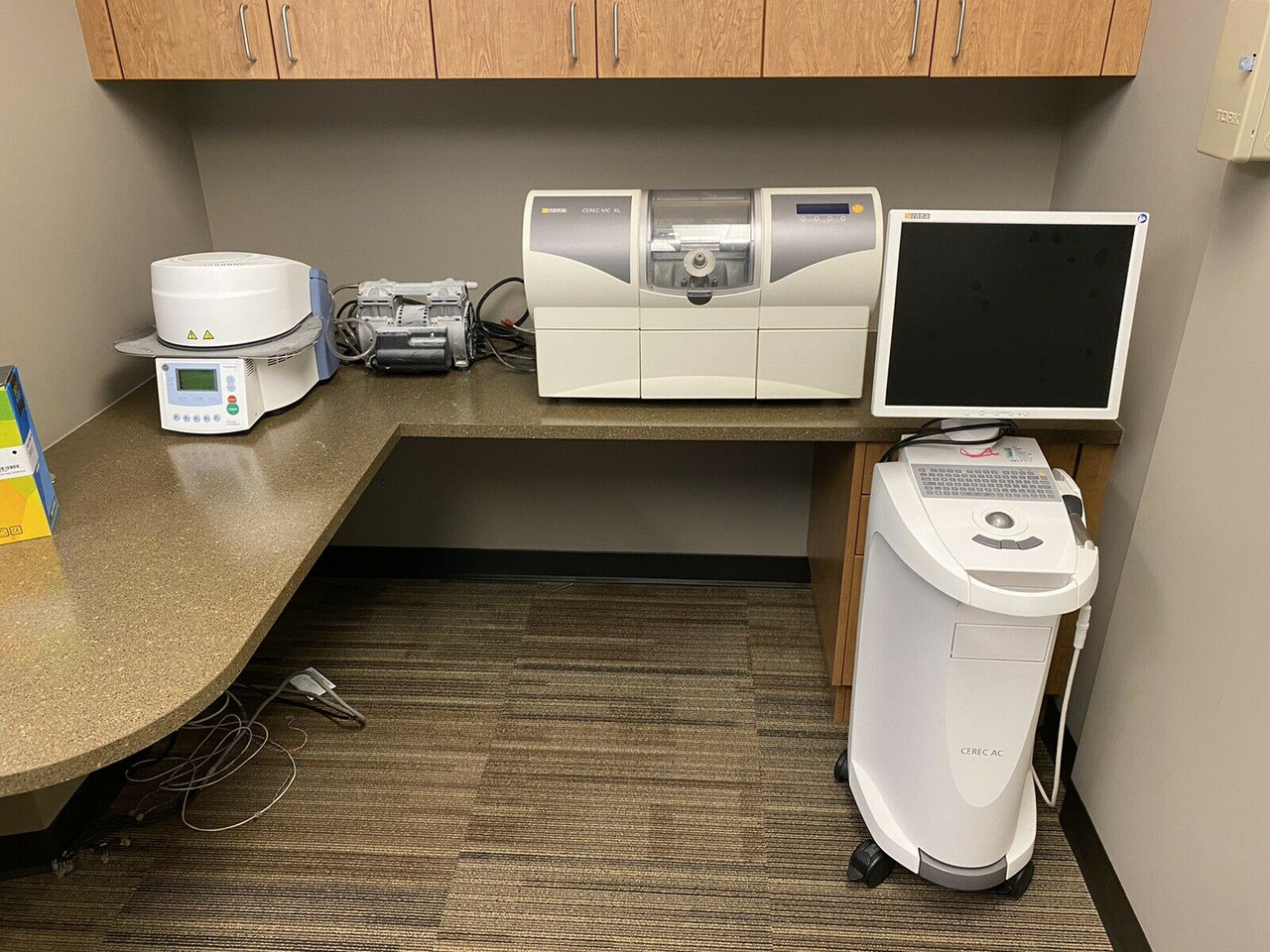 Sirona CEREC AC Omnicam Dental CAD/CAM Scanner w/ MCXL Mill & Programat ...