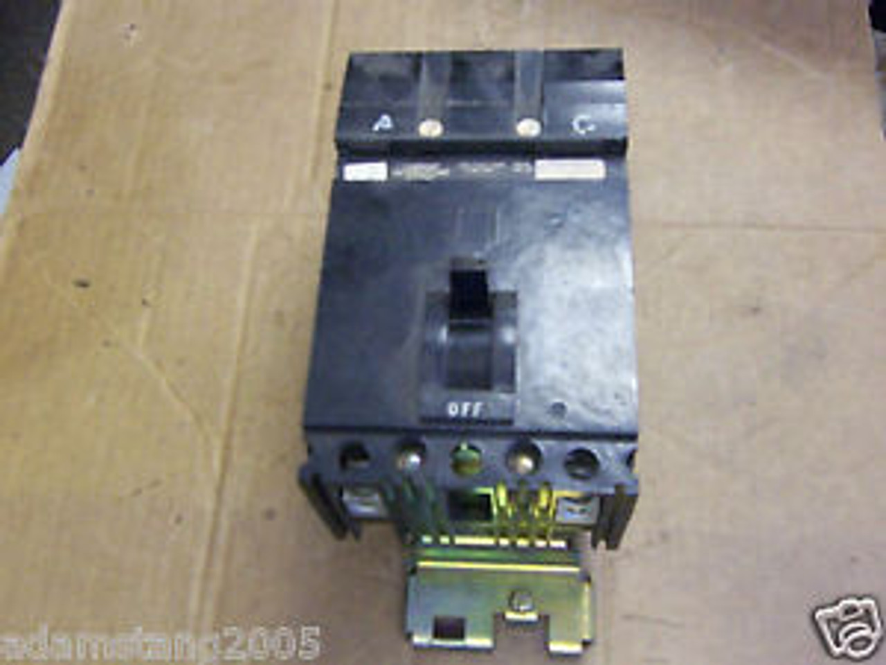 Square D Fa Fa22030Ac 20 Amp 2 Pole 240V Circuit Breaker 3 Pole Frame