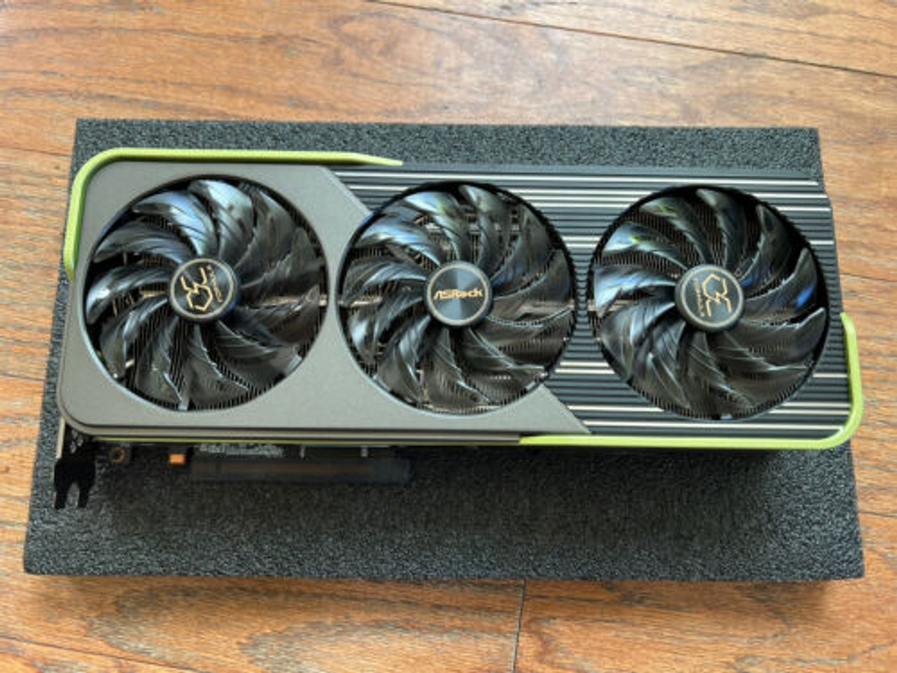Asrock Amd Radeon Rx 6900 Xt Oc Formula 16Gb Gddr6 Graphics