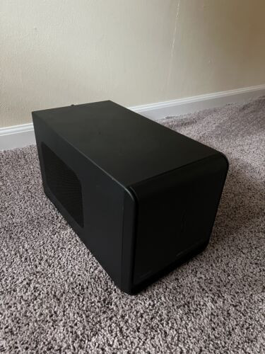 Cạc màn hình gắn ngoài Sonnet Puck Breakaway eGPU AMD RX 5700