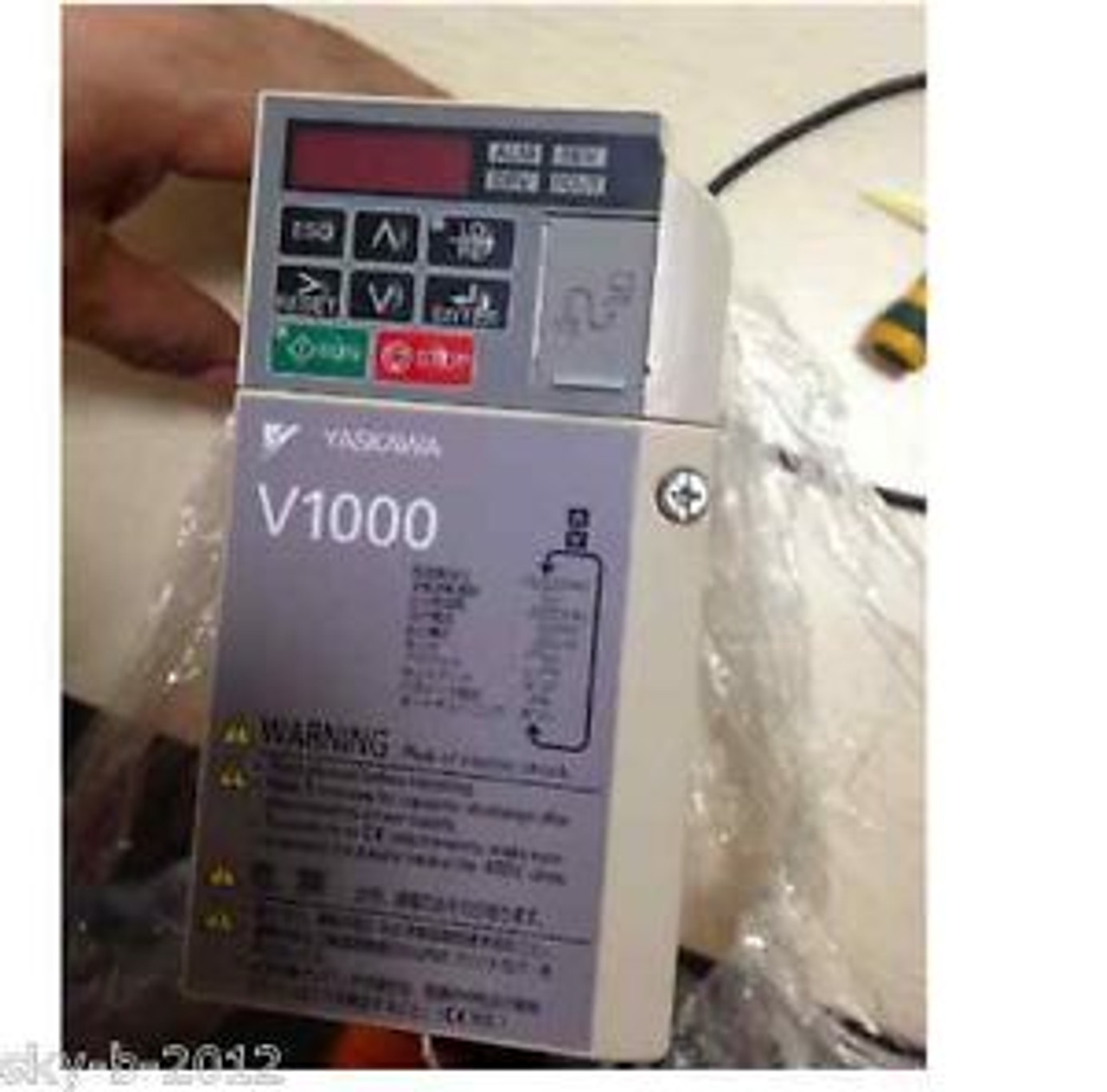 1 Pcs Yaskawa Frequency Converter Inverter Cimr-Va2A0006Baa - SPW