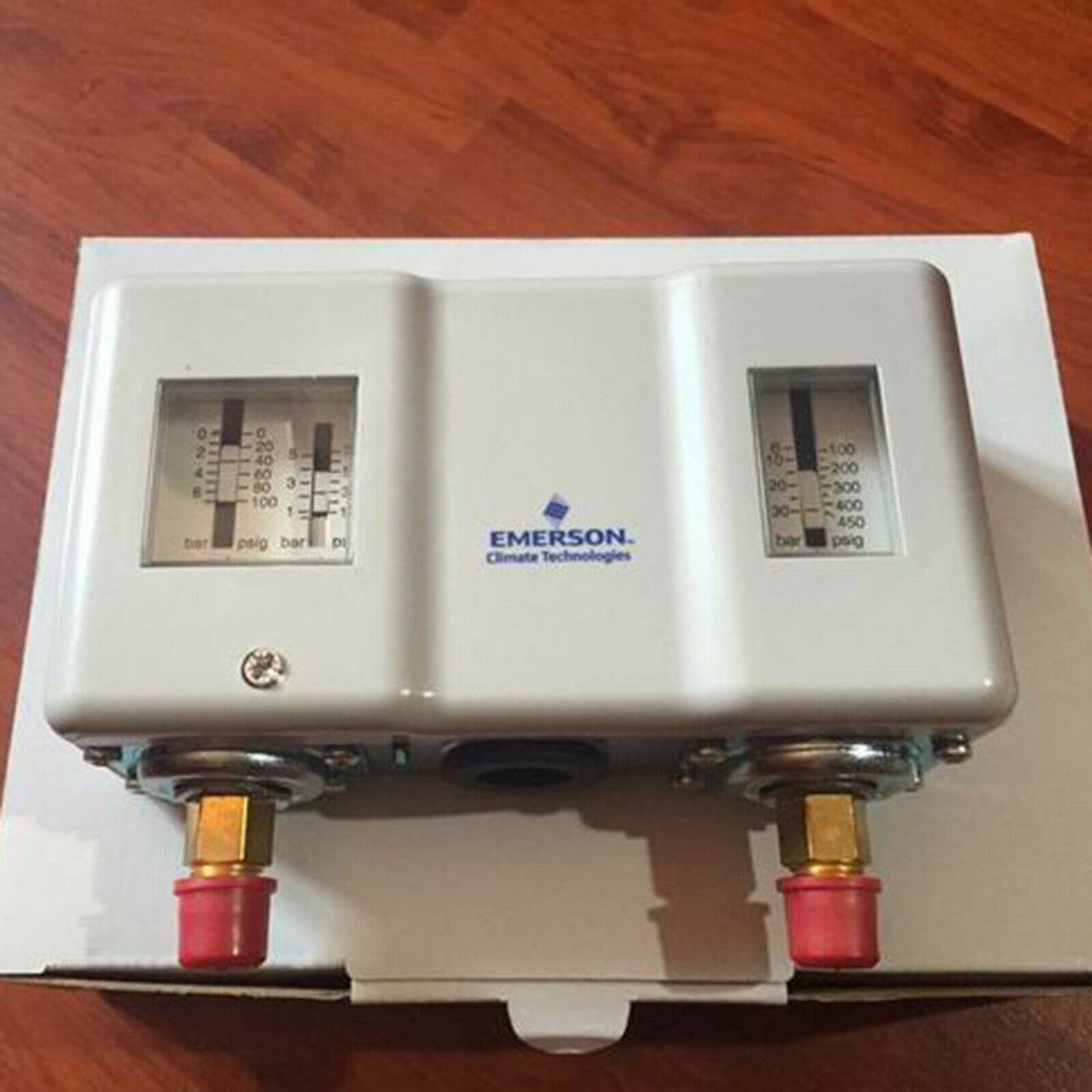 NEW EMERSON ALCO DUAL PRESSURE CONTROL PS2L7A 4351100