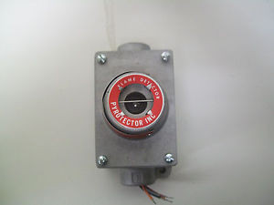 Pyrotector Inc 30-2021E Explosion Proof Ultraviolet Flame Detector 1 Hubs