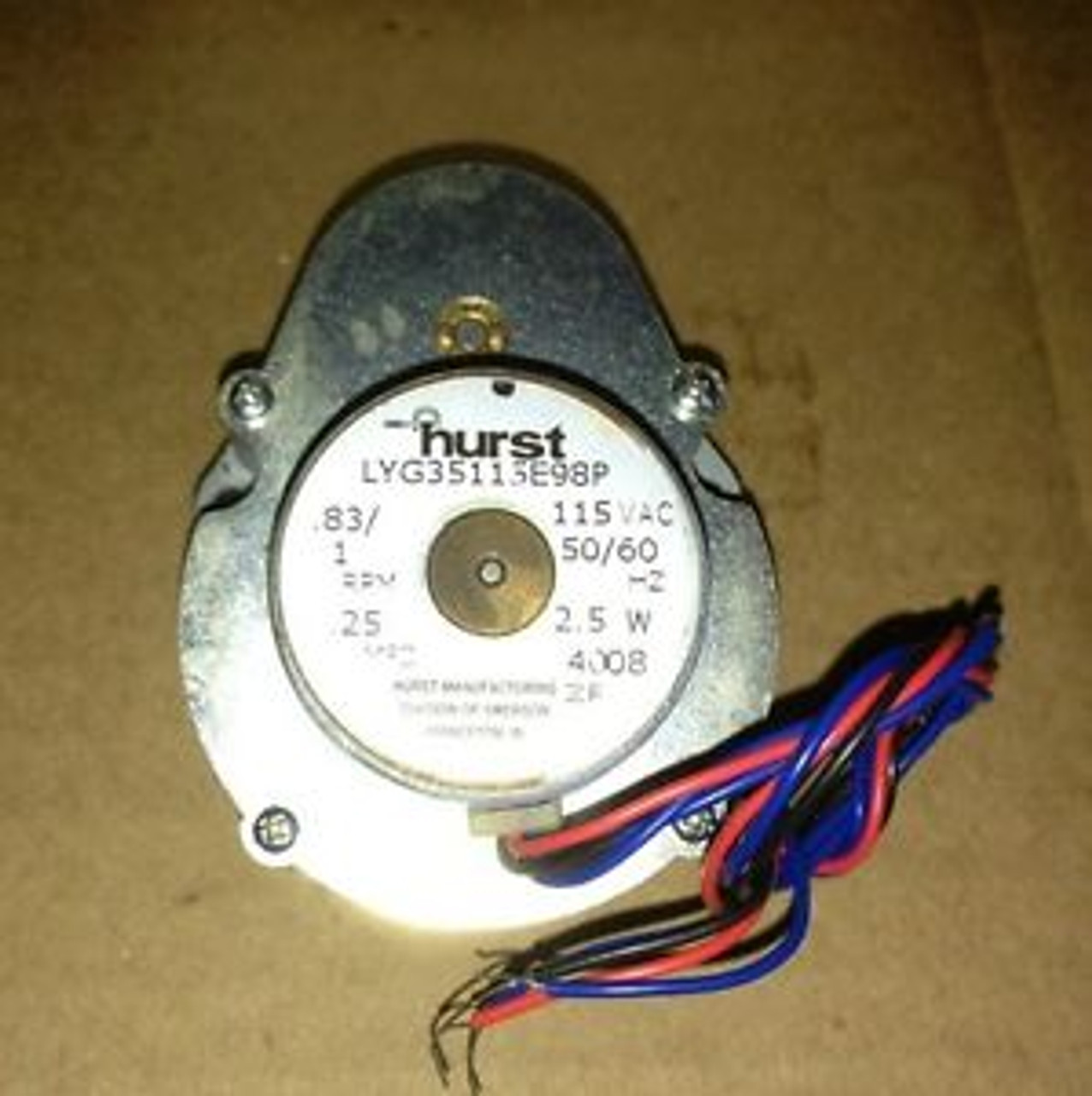 115VAC Hurst 991395 Geared 2 Wire 10W 30 RPM Synchronous Motor Sleeve  NOS 