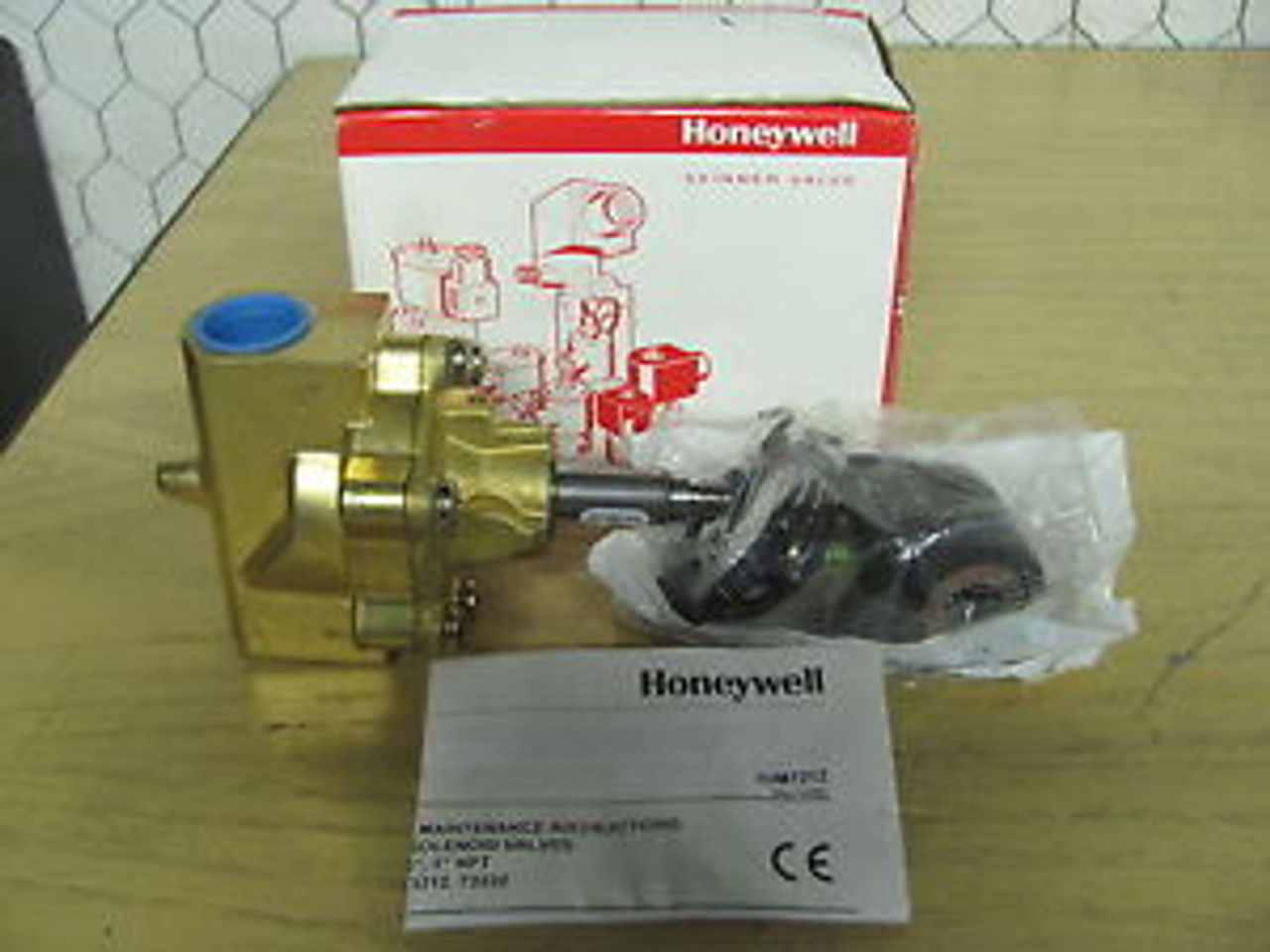 Honeywell 73212BN5200 Skinner Valve 