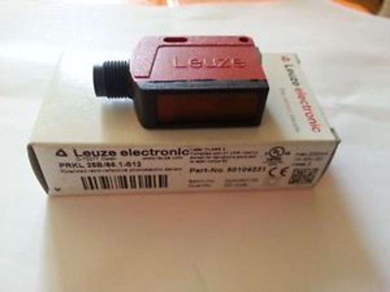 1 pc for brand new 50104231 Leuze sensor PRKL 25B/66.1-S 12