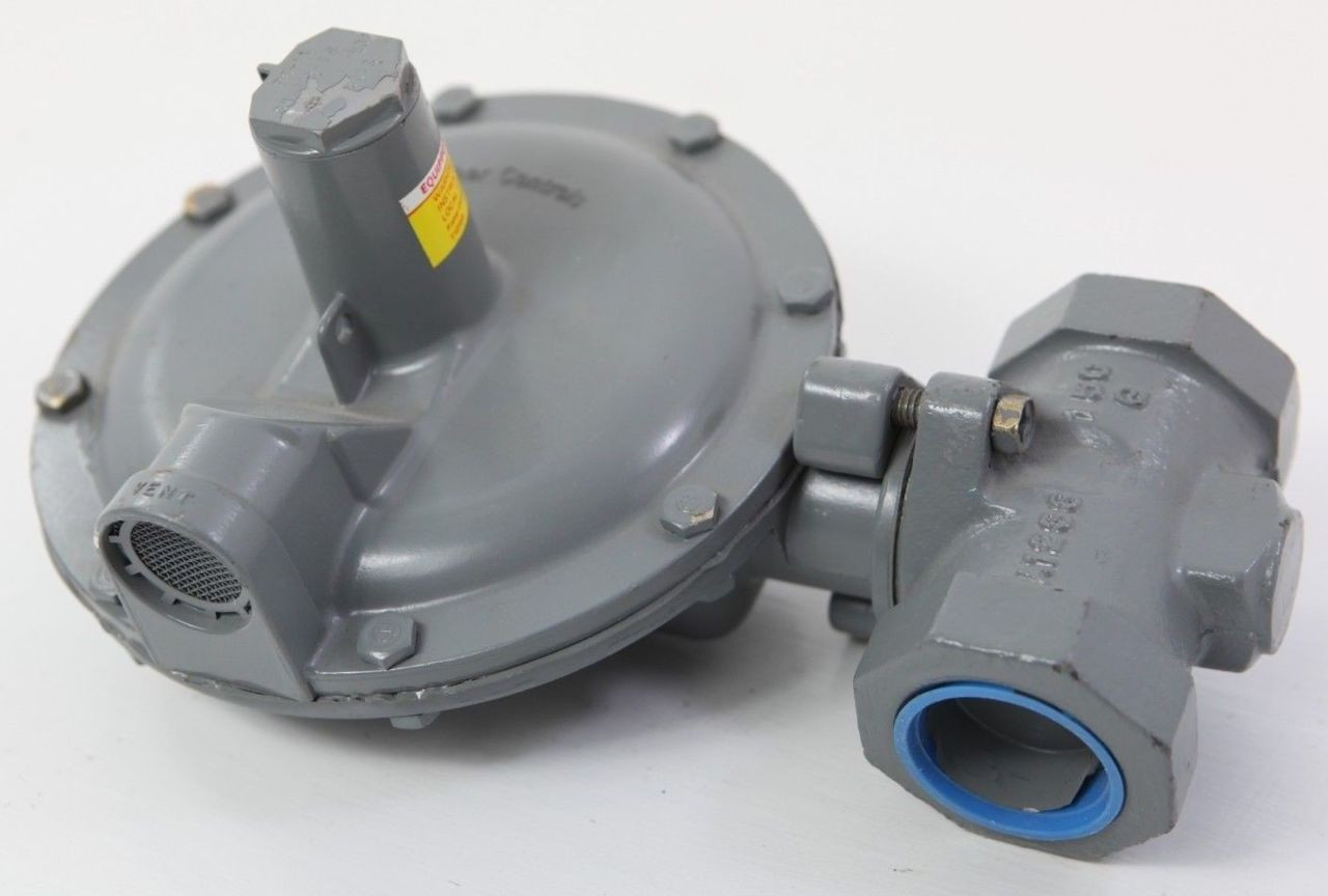 Buy 1 Fisher Controls S102 Natural Gas Regulator W/ Grey Spring, 1428W.C