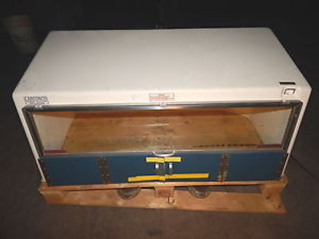 Buy Labconco Tissue Culture Enclosure Catalog Number 11000