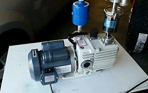 Buy -Leybold Heraeus Trivac D8A vacuum 