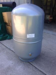 NEW ELBI 40 GAL. DIAPHRAGM EXPANSION TANK XTV90 12 PSI SPW Industrial