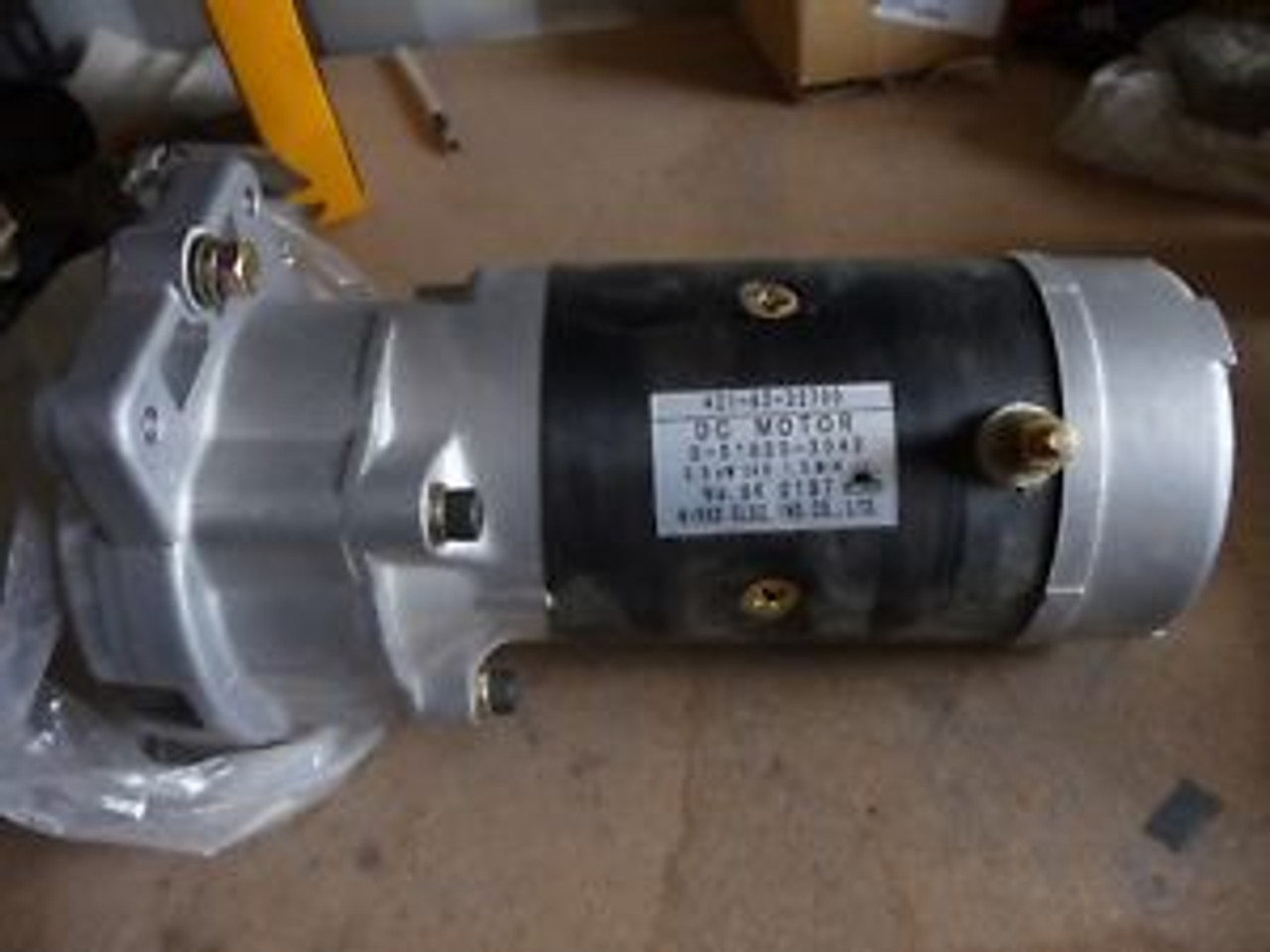 421-62-32700 - Komatsu Motor Assy - SPW Industrial