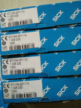 1Pc Kt10W-2P1115 High Speed Sensor Kt10W2P111