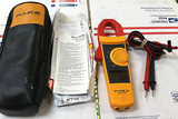 FLUKE 333 CLAMP METER