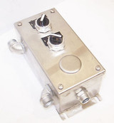 ?STAINLESS STEEL ELECTRICAL ENCLOSURE / BOX 3-3/4x8-3/4x3-3/8 W/ 2 SWITCHES