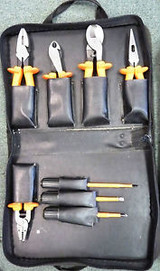 Klein 33529 8 Piece Premium 1000V Insulated Tool Kit W/ Zippered Nylon Case