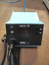 Weller Model Wdd 81V Soldering Station With Air Feed Hose And Coupler.